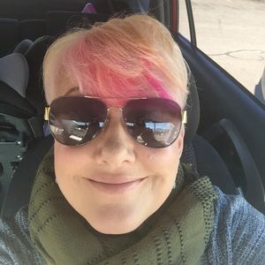 Meet your Posher, Michelle